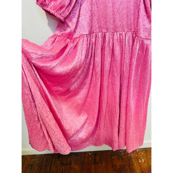 STINE GOYA Pink Bubblegum 1302 Amelia Sequin Round Neckline Dress Size Small - Picture 10 of 16